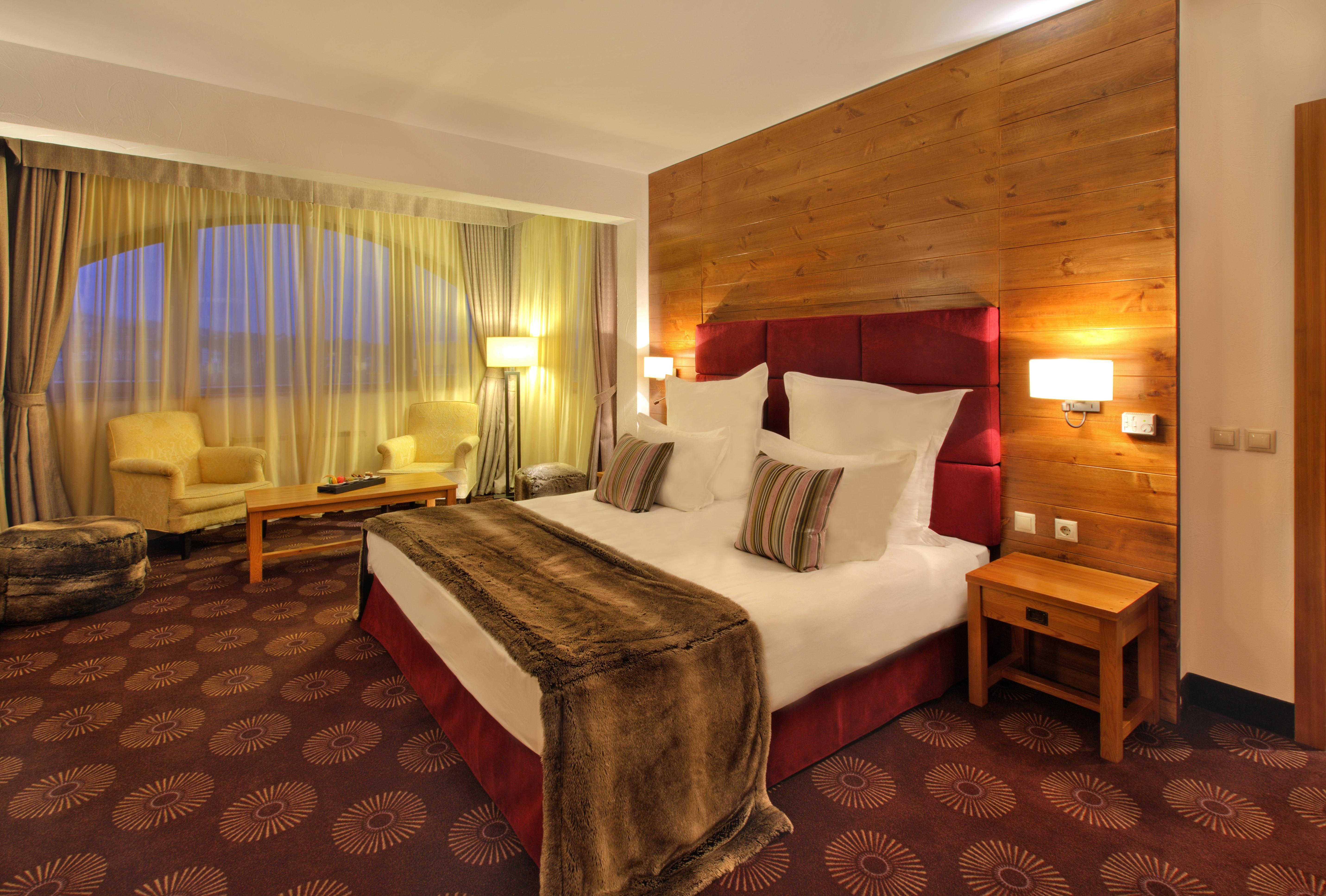 Kempinski Hotel Grand Arena Bansko Eksteriør billede A room at the Hotel de l'Europe